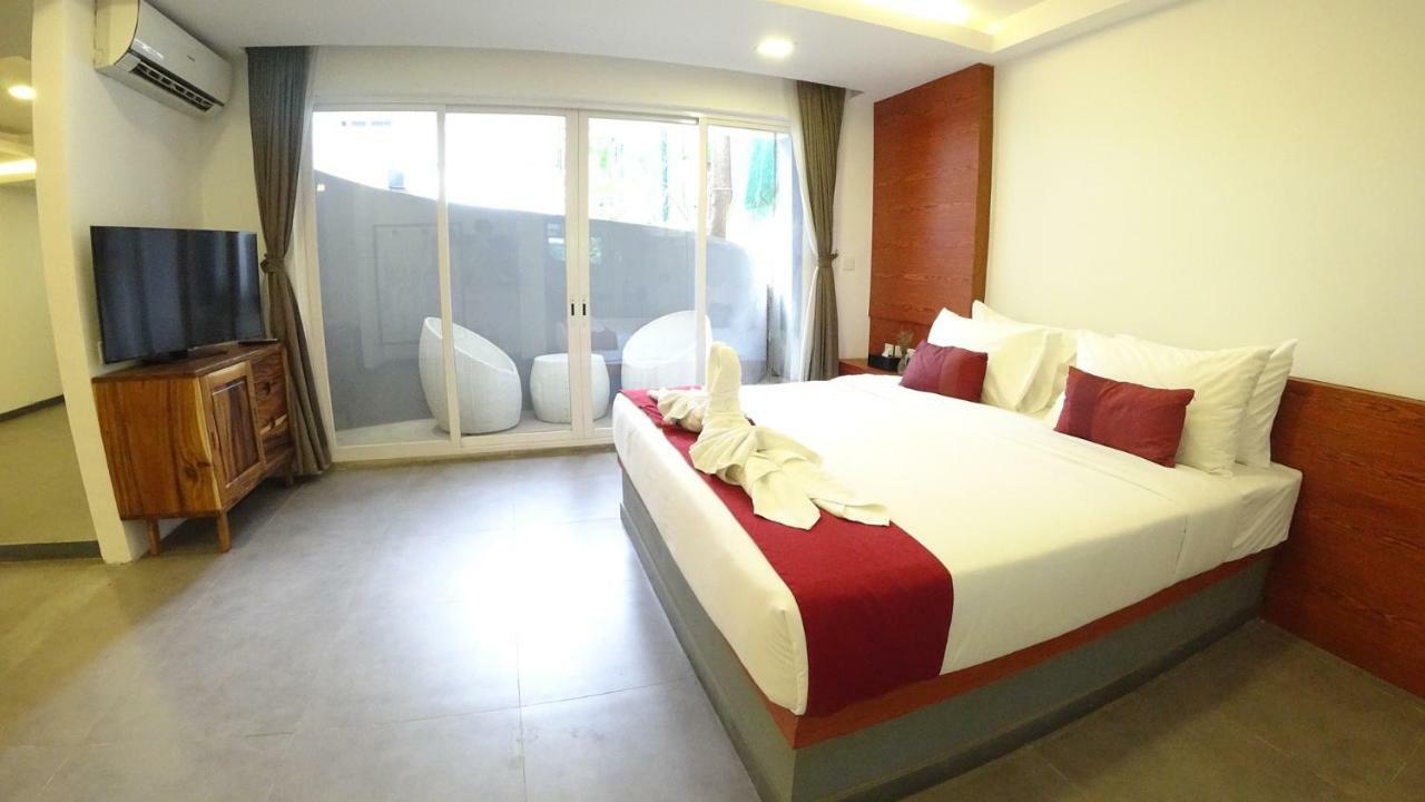 Hotel Records Phnom Penh Bagian luar foto